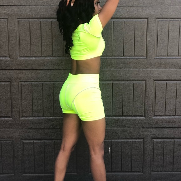 Reflective Active Wear Set - Picture 2 of 3